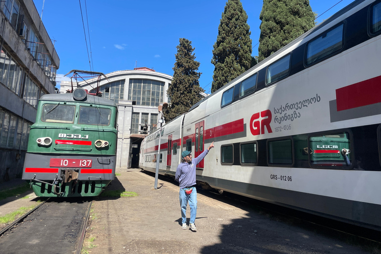 تبليسي: أسرار مترو الأنفاق والسكك الحديدية - جولة إرشادية