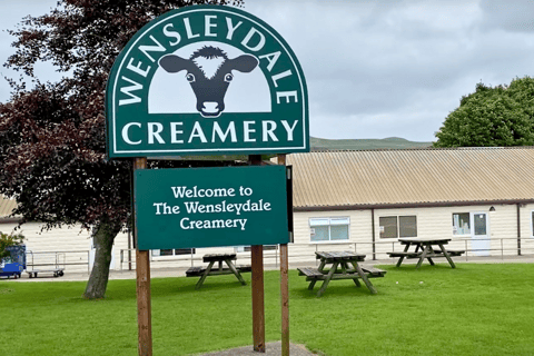 Recorrido en coche por el Parque Nacional de Yorkshire Dales con una APP