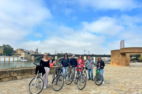 Sevilla: 100% Nederlandstalige Highlights Tour op E-BIKE Seville: Dutch Cycling Highlights Tour on E-Bike