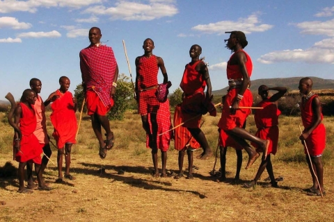 Nairobi do Masai Mara: 3 dni i 2 noce safari w grupie3 dni 2 noce grupa dołączająca do safari Masai Mara opcja van