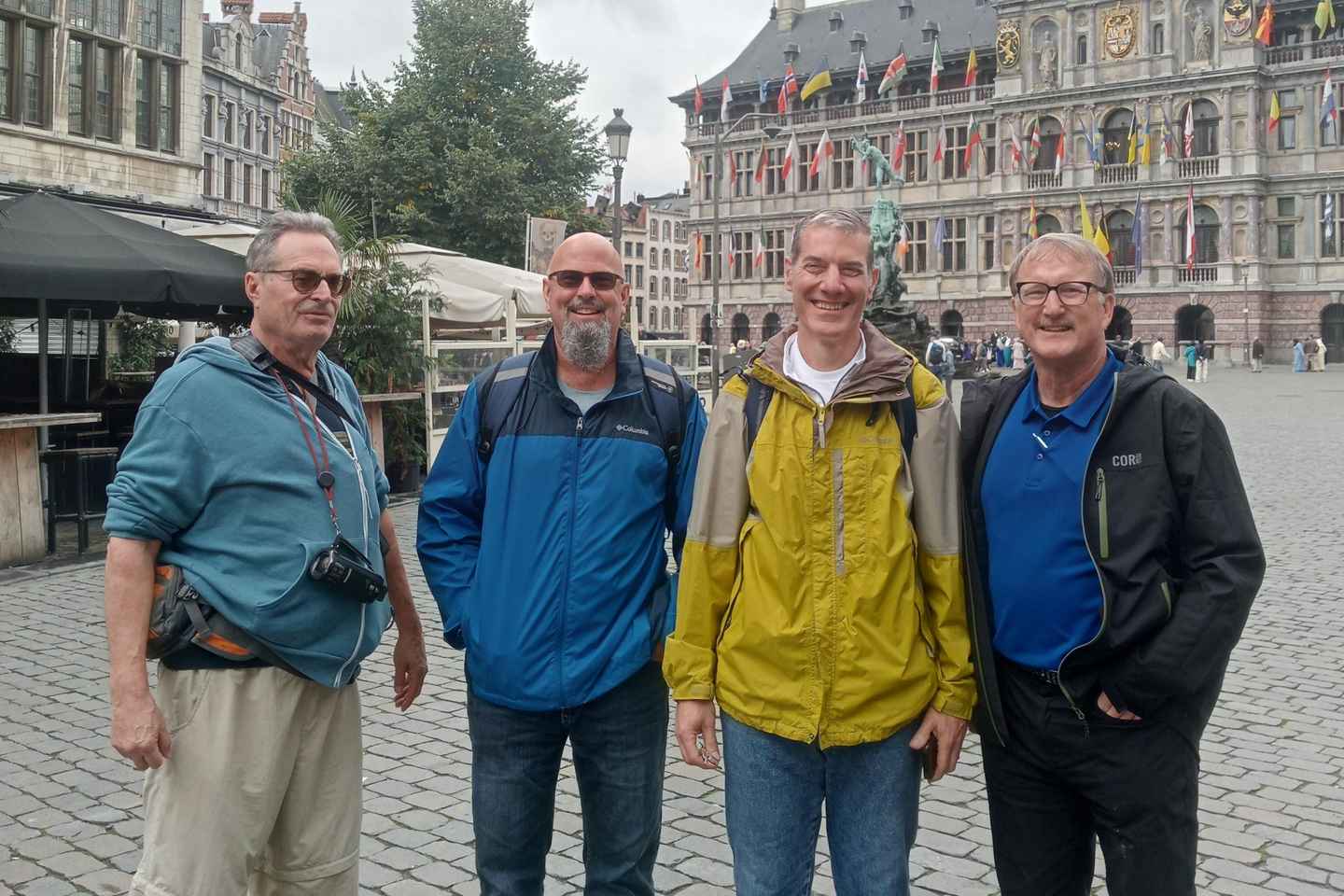 Antwerp: Private Walking Tour with a Local