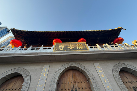 Shanghai: Jingan Temple, Tianzifang, and Shikumen Day Tour Shanghai: Jingan Temple, Tianzifang, and Shikumen Day Tour