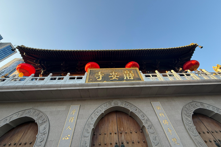 Shanghai: Jingan Temple, Tianzifang, and Shikumen Day Tour Shanghai: Jingan Temple, Tianzifang, and Shikumen Day Tour