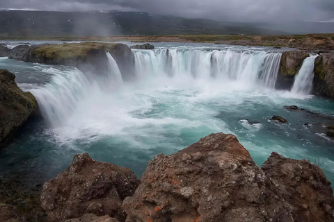 Private Diamond Circle Tour from Akureyri