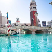 Las Vegas: Entry to Madame Tussauds with a Gondola Cruise | GetYourGuide