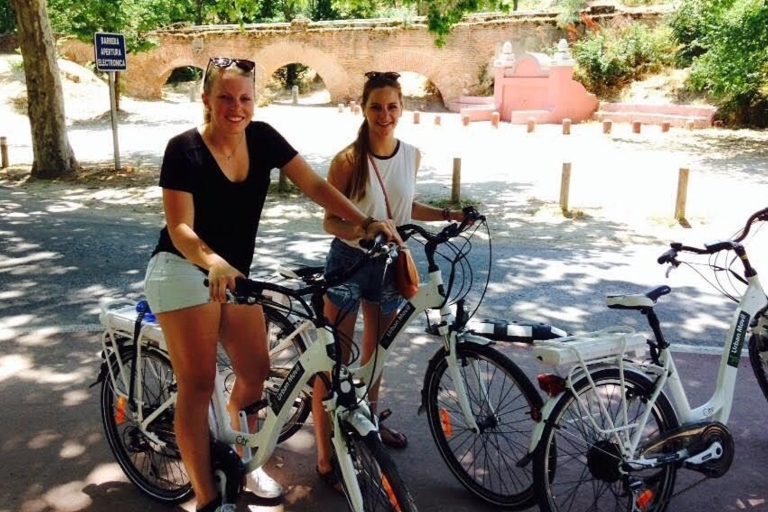 Madrids River Side & Casa de Campo Elektro-Fahrradtour