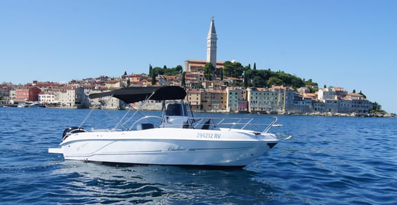 Rovinj: Mietboot Bluline 21 Open (nur mit Bootsführerschein)
