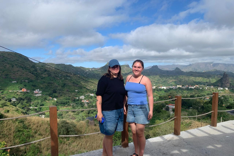 Authentic Santiago: Community Route to Tarrafal Beach Authentic Santiago: Communities to Tarrafal Beach