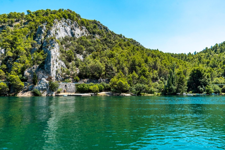 De Split: excursion d'une journée aux cascades de Krka avec dégustation de vin