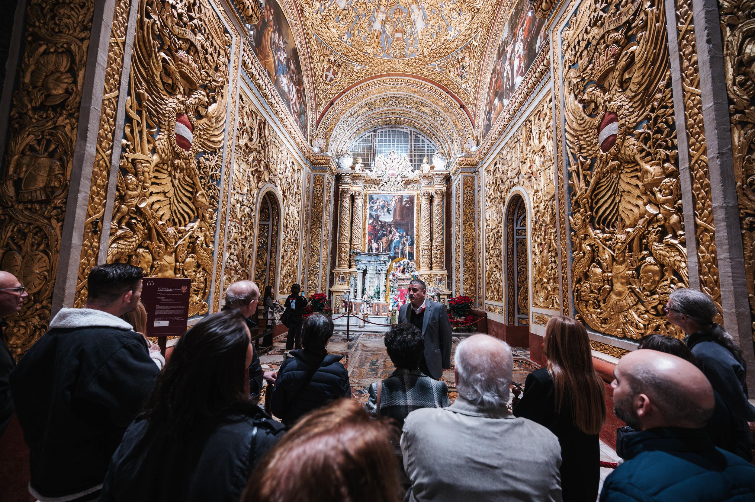 Tour durch die Konkathedrale St. John's nach Feierabend mit Aufführung