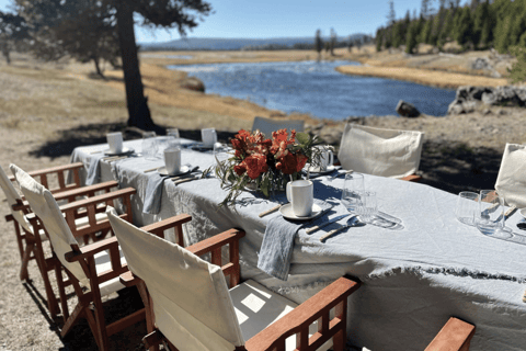 Jackson: Private Widlife Safari & Lake Beach Experience