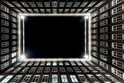 Hamburg: Old Elbe Tunnel & Harbor History Walking Tour