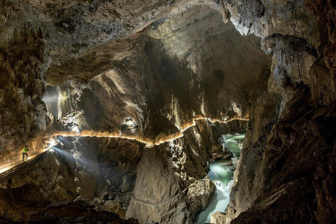 Ljubljana:Lipica, Škocjan Caves&Predjama Castle Private Tour
