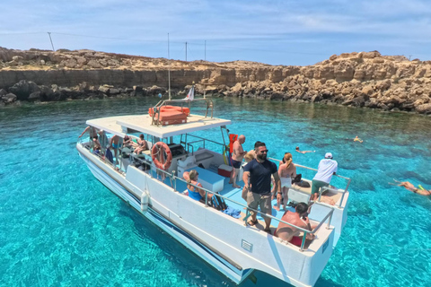 Adults Only: Captain Morgan - Blue Lagoon & Turtle Cruise Captain Morgan - Blue Lagoon & Turtle Cruise