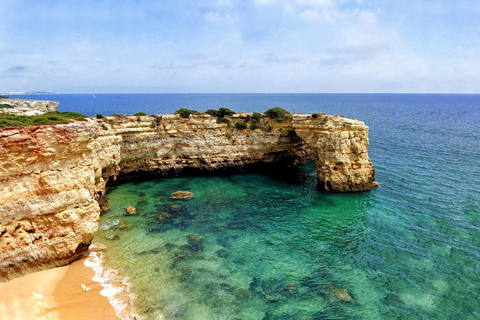 Da Lisbona: Tour privato dell&#039;Algarve con giro in barca per le grotte