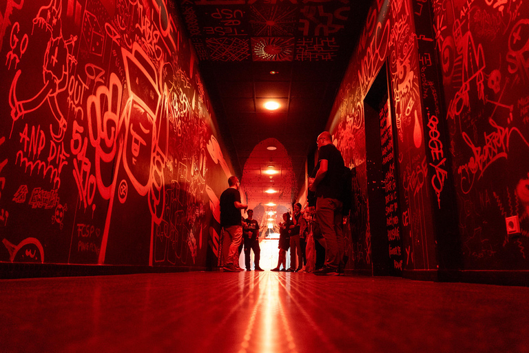 Hamburg: After work Millerntor stadium tour with drinks