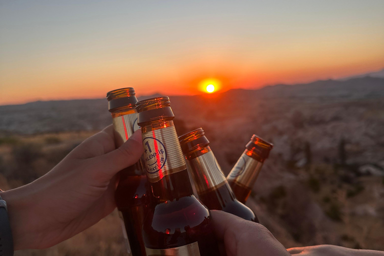 Cappadocia: Sunset Hiking Tour with Local Guide