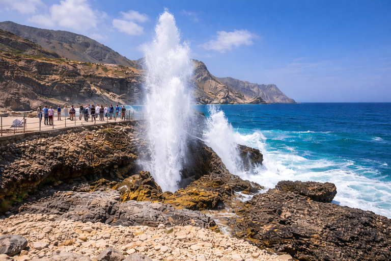 Full-Day West Salalah: Beaches, Mountains & Hidden Gems