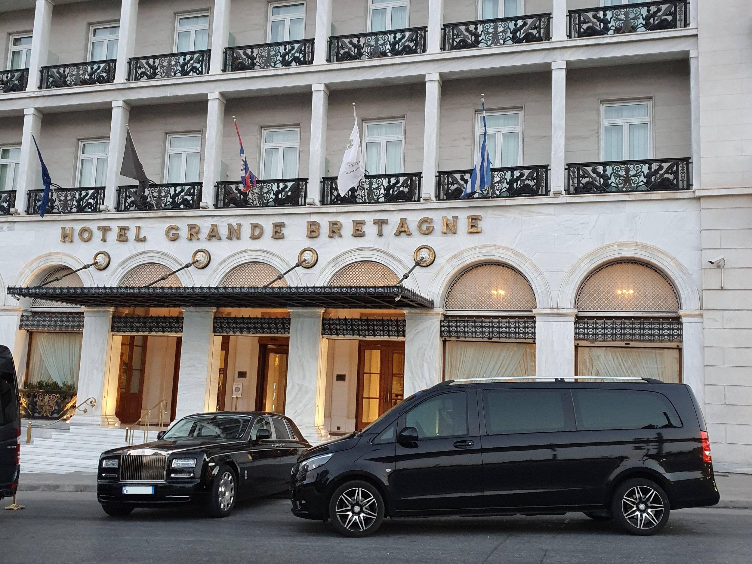 Athen Hotel nach Piräus Kreuzfahrthafen Easy Van und Minibus
