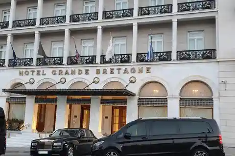 Athens Hotel to Piraeus Cruise Port Easy Van and Minibus