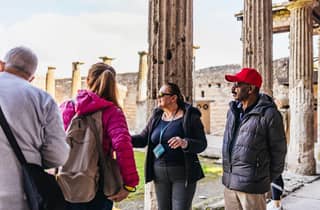 Ab Neapel: Tagestour mit Führung durch Pompeji mit Schnelleinlass