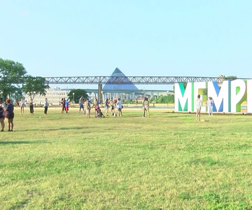 Memphis: Hop-On Hop-Off Sightseeing Bus Tour