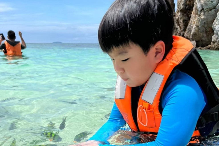 Phuket: Lazy Half-Day 3 Khai Islands Speedboat Tour