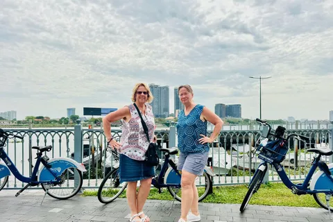 Saigon Cycling Tour: Ho-Chi-Minh-Stadt Street Food Bike/Cyclo