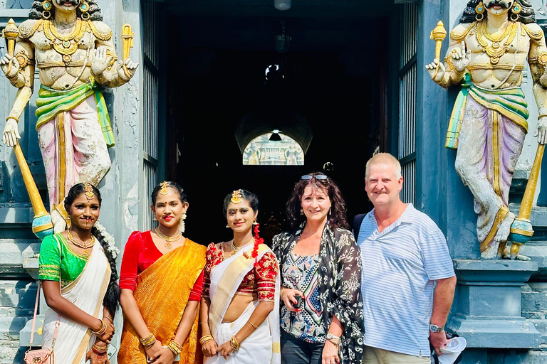 Negombo City Explorer Adventure by Tuk-Tuk (Included Pickup)