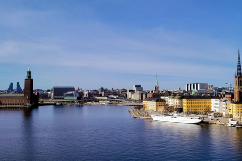 Stockholm: City Centre and Trendy District Self-guided Walk