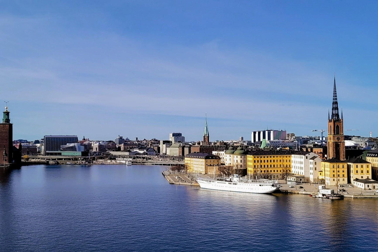 Stockholm: City Centre and Trendy District Self-guided Walk