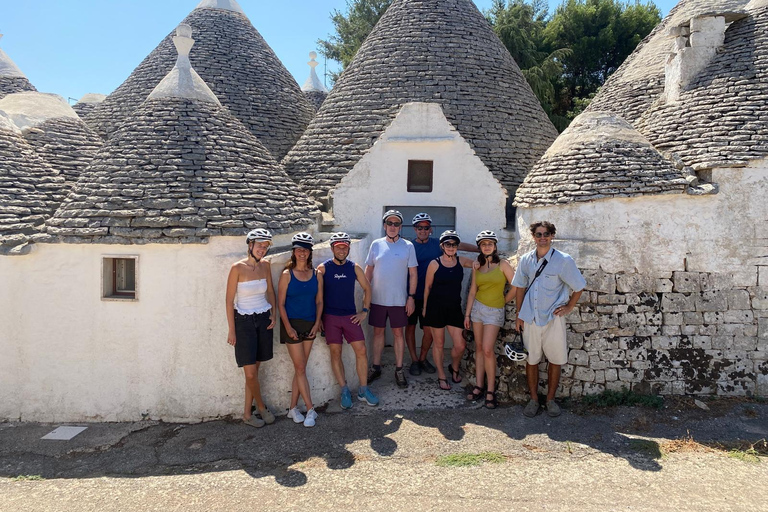 e-bike ring tour between Locorotondo and Martina Franca e-bike tour Locorotondo, Martina Franca and visit to a dairy