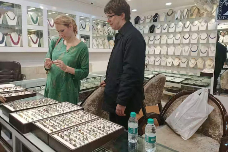 From Delhi: Jaipur Royal Heritage & Artisan Craft Day Tour From Delhi : With Monuments Entry Tickets