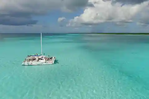 Cozumel : excursion en catamaran, El Cielo, plongée avec tuba, déjeuner et ferry