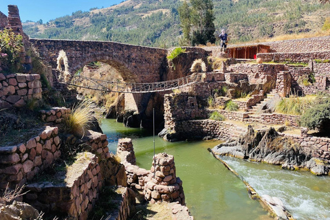 Depuis Cusco : Visite de la Montagne Arc-en-ciel et des Trois Ponts