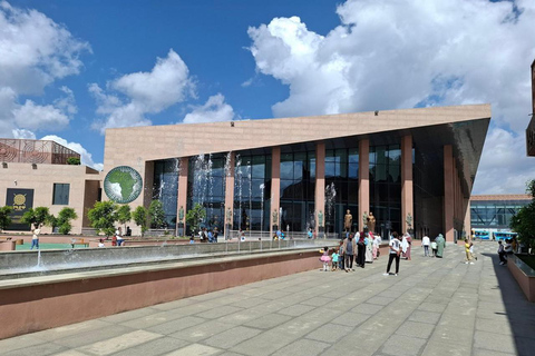 Addis Ababa: Adwa 00Km Museum guided tour