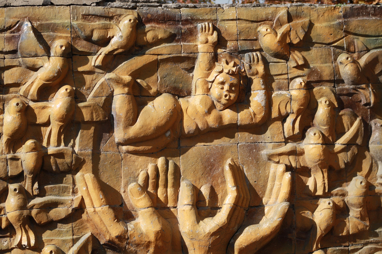 Vanuit Tbilisi: Gori per trein - Stalinmuseum en verborgen parelsPrivé-ervaring