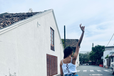 加勒堡：专业女导游带领的徒步导览加勒堡：专业女导游带你徒步导览