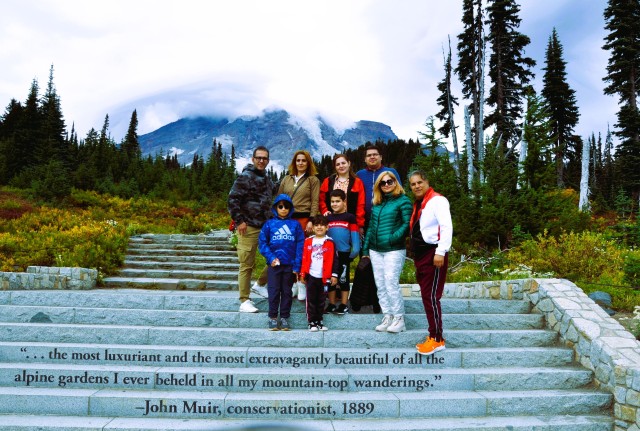 Visit Customized Mount Rainier Tour from Seattle in Mount Rainier National Park