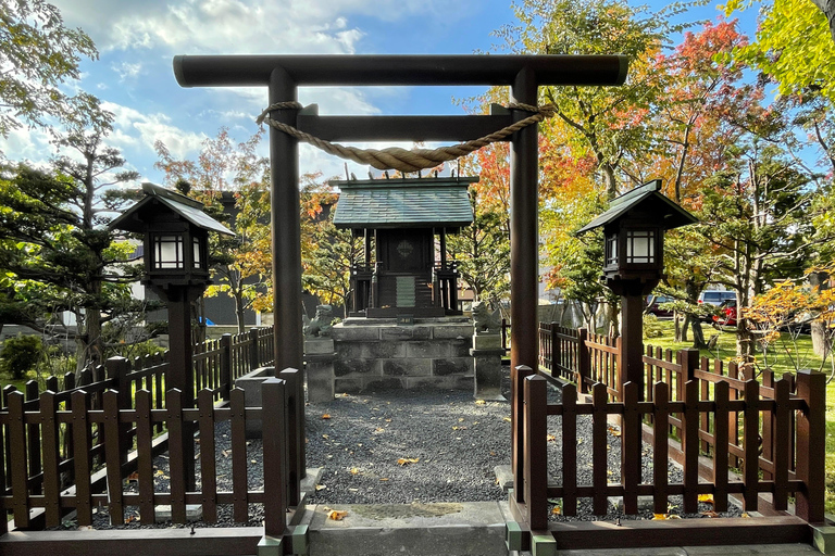 Sapporo: Beer Museum Tour with Tasting of Local Brews Meet and end on-site