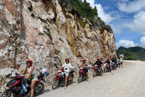 Von Ninh Binh aus: Ha Giang Loop 3Tage 4Nächte mit leichtem Fahrer