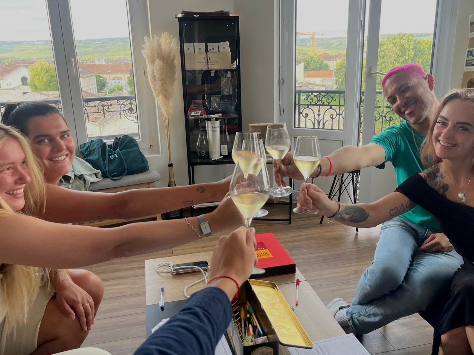 Epernay: Ungewöhnliche Champagnerverkostung mit toller Aussicht