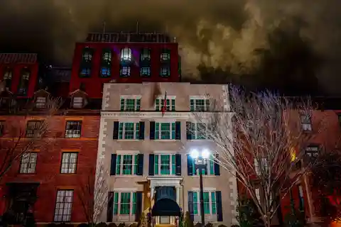 Washington, DC: Ghosts and Spirits Haunted Walking Tour