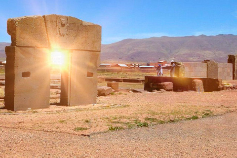 Depuis La Paz : Visite guidée partagée des ruines de Tiwanaku.