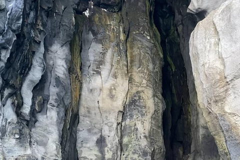 圣米格尔岛：火山奇观、洞穴与历史游船之旅