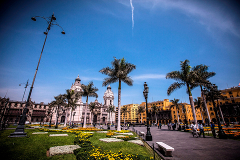 5-Day Flash Peru: Lima, Cusco, Sacred Valley &amp; Machu PicchuStandard hotel category (Single Room)