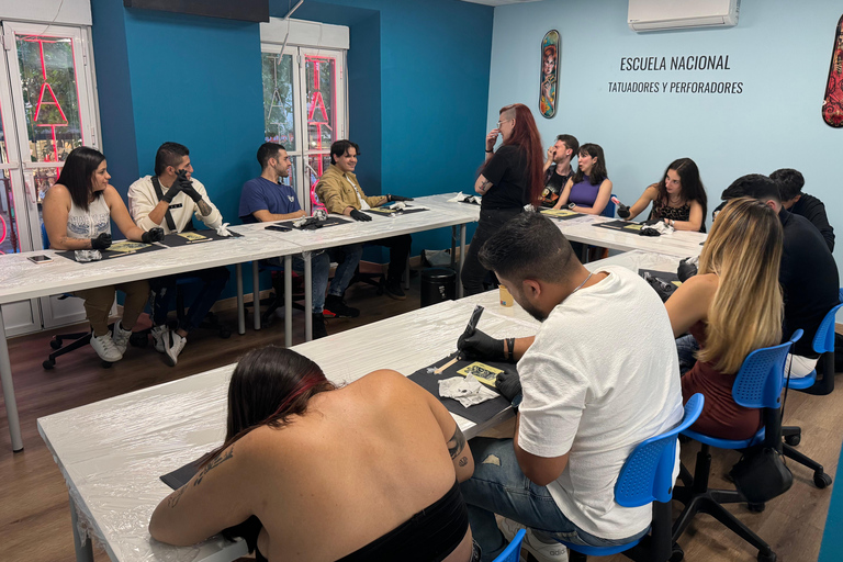 مدريد: ورشة الوشم