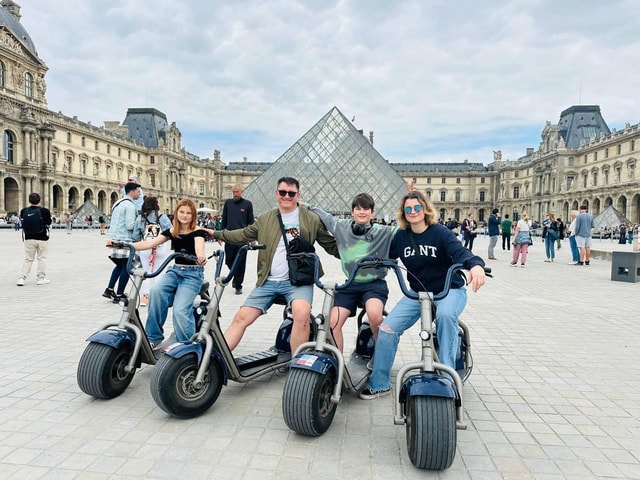 Paris: City Highlights Fat Tire e-Scooter or e-Bike Tour