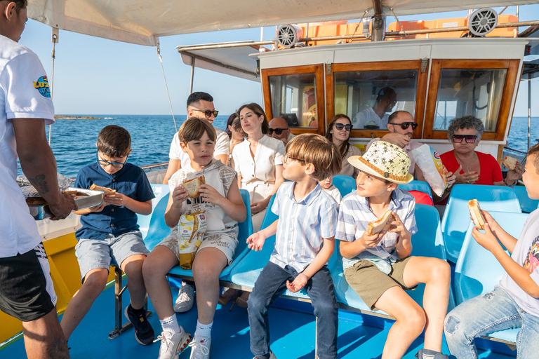 Malta: Passeio de barco em Marsaskala Luzzu com a piscina de São PedroMalta: Passeio de barco por Marsaskala Luzzu com St. Peter&#039;s Pool
