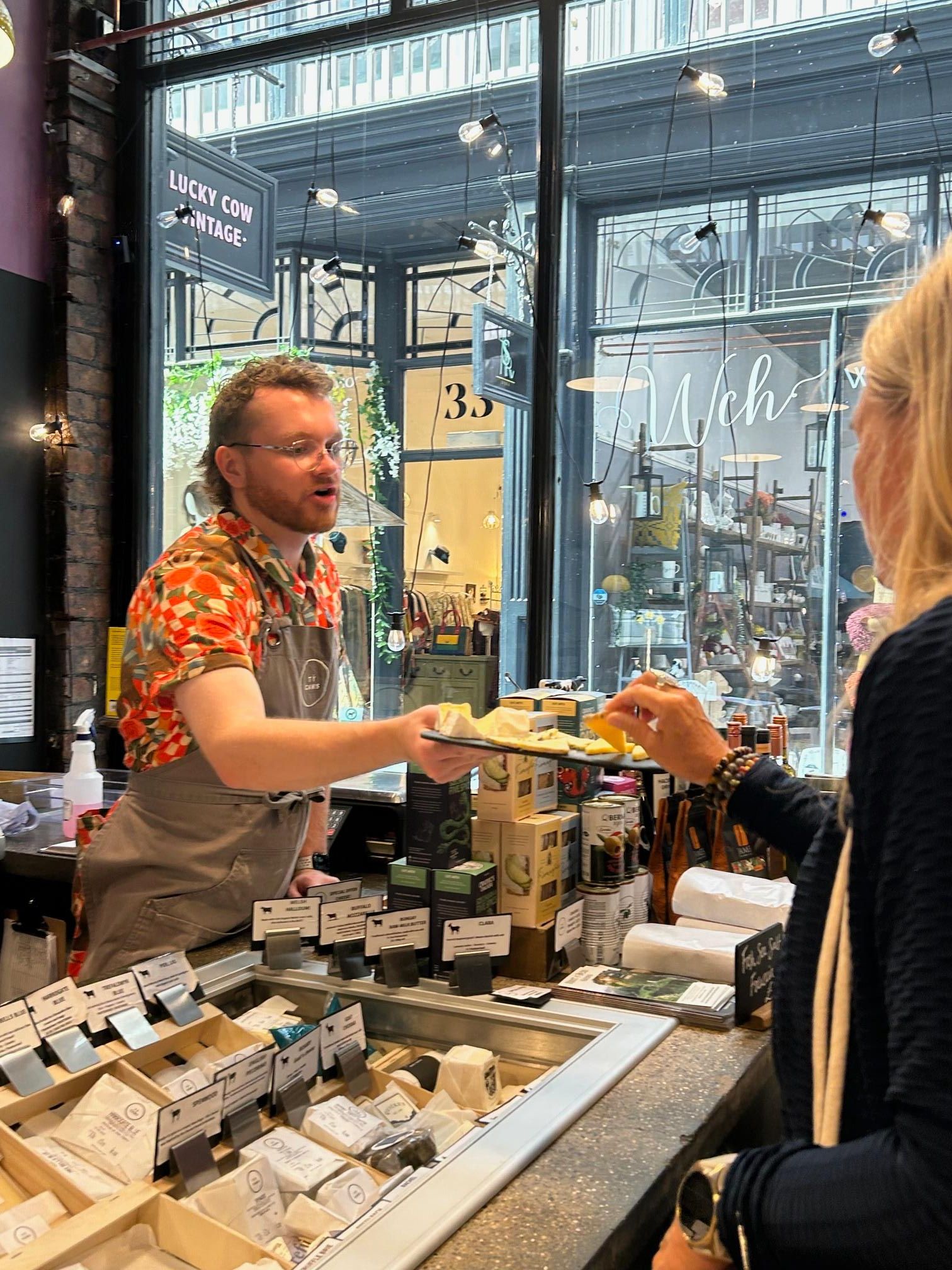 Cardiff: Stadtgeschmack-Foodtour mit 8 Verkostungen